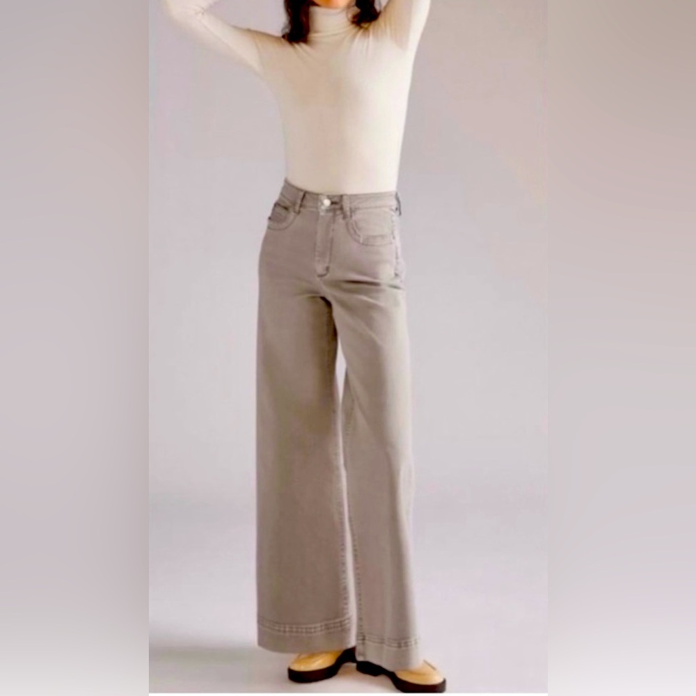 Maeve by Anthropologie Grey High Waist Wide Leg Jeans Size 26 Oversized -READ
